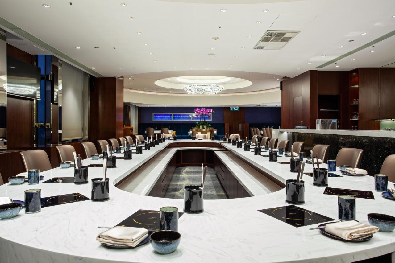 Ambassador Hotel Hsinchu Exterior foto The meeting room