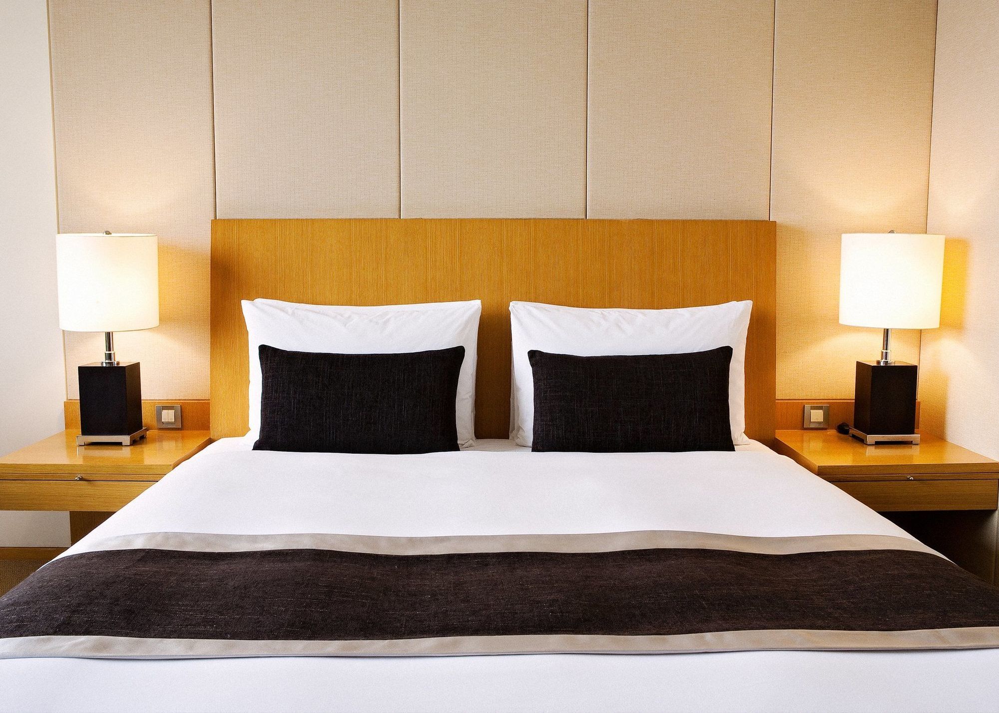 Ambassador Hotel Hsinchu Quarto foto A bed